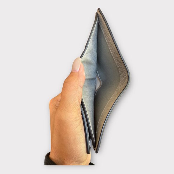 Salvatore Ferragamo Gancio City Pebbled Leather Compact Wallet | NWOT - Picture 7 of 8